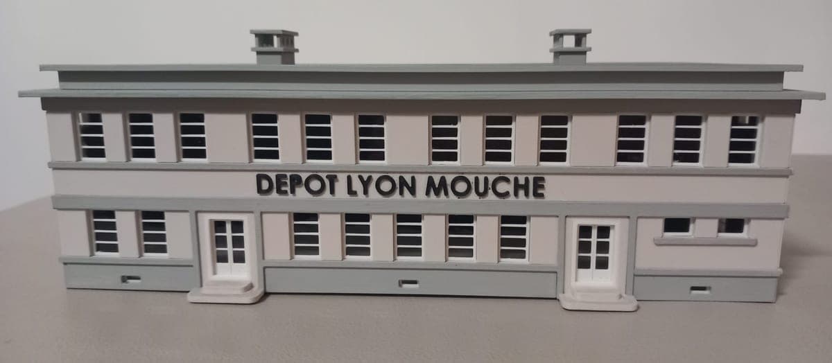 Dépôt Lyon-Mouche façade